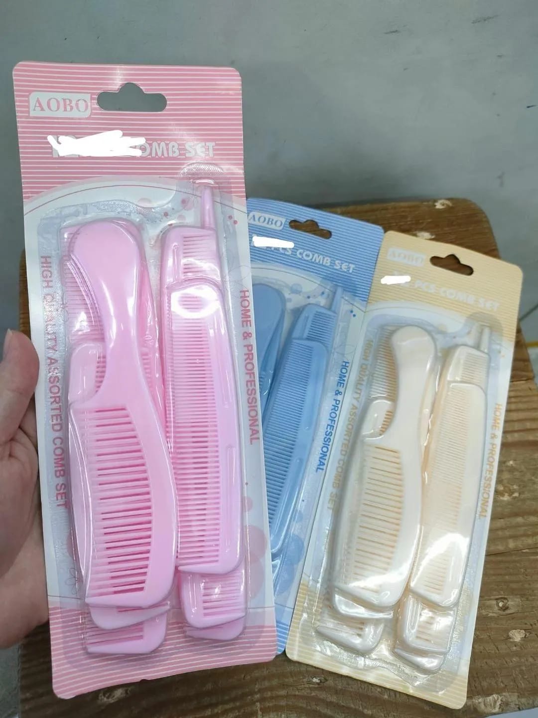6 Pcs Hair Comb Set โ Assorted Hair Styling & Detangling Combs for Women, Girls & Daily Hair Care - Multicolor - Image 4