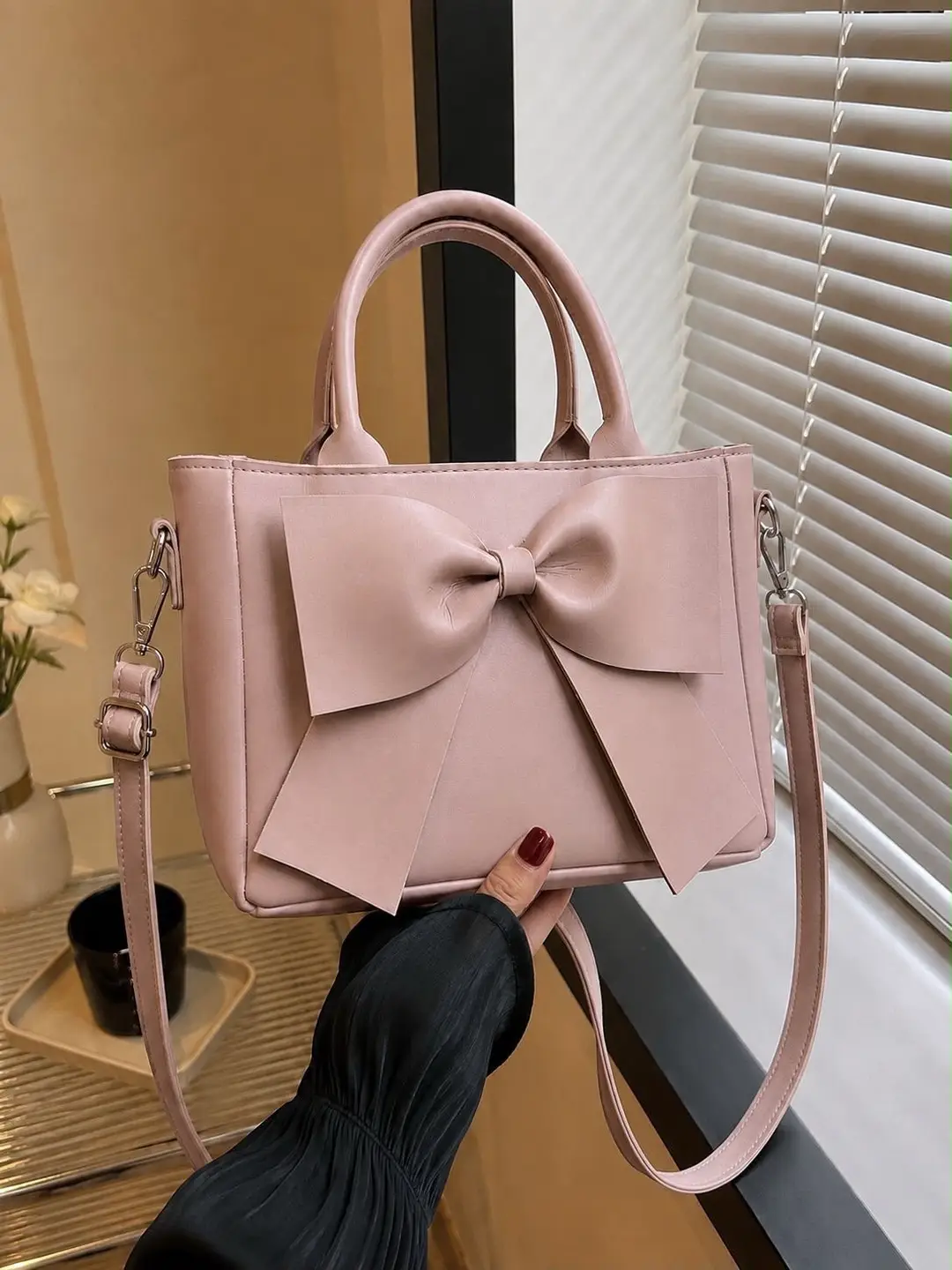 Women's Leather Plain Shoulder Bag