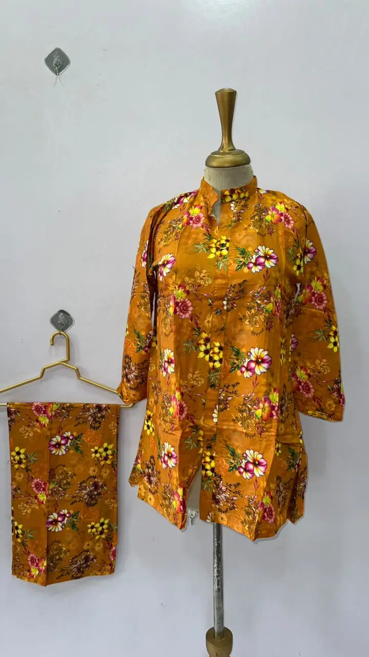 2 Pcs Women's Stitched Linen Printed Co-Ord Set - Image 3
