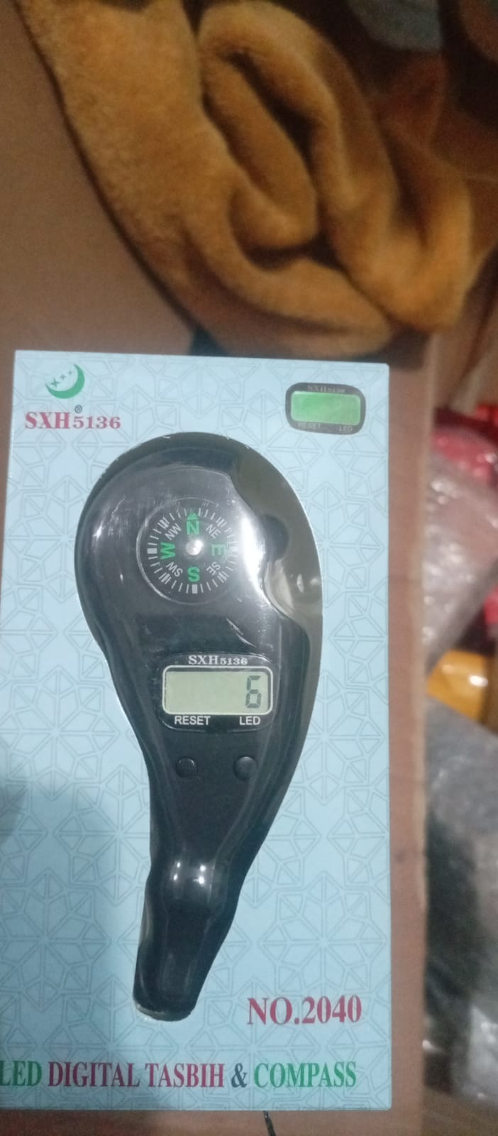 Digital Counter with Qibla Compass and Rotating Prayer Beads Portable Finger Tasbeeh Japa (random color) - Image 5
