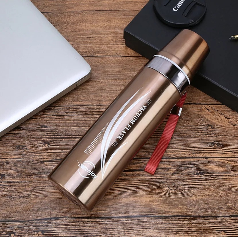 Business Affairs Fashion 750 Ml Stainless Steel Vacuum Flasks - Drinkware Product Designed For Hydration And Daily Beverage Routine (Random Color) - Image 4