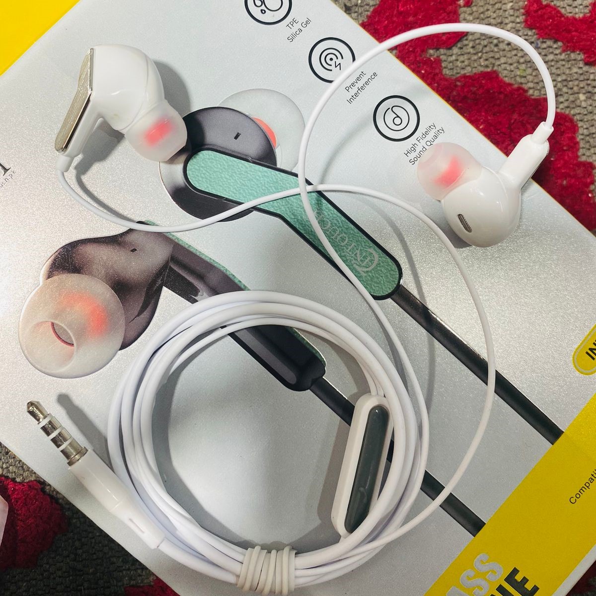 Intouch INTโ28 Super Bass Wired Earphones | 3.5mm Jack | Universal Compatibility - Image 4