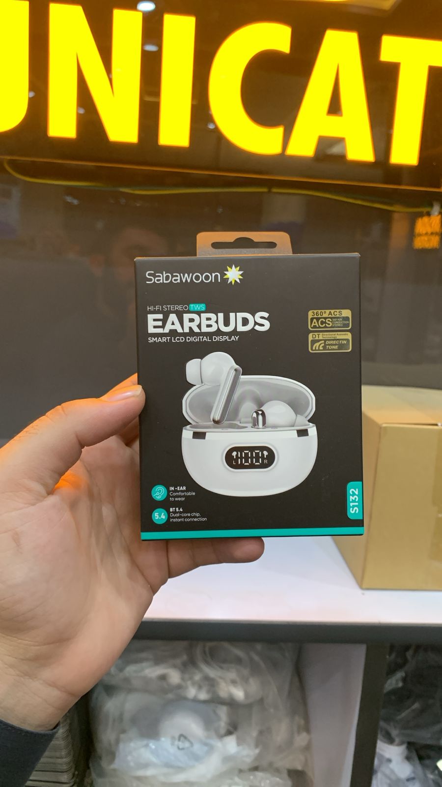 Sabawoon Smart Digital Display Wireless Earbuds โ Bluetooth these earbuds are perfect for music & gaming - Image 3