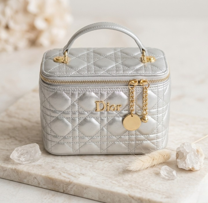 Imported Synthetic Leather Beauty Bag – Stylish Cosmetic Organizer for Travel & Daily Use | Without Box