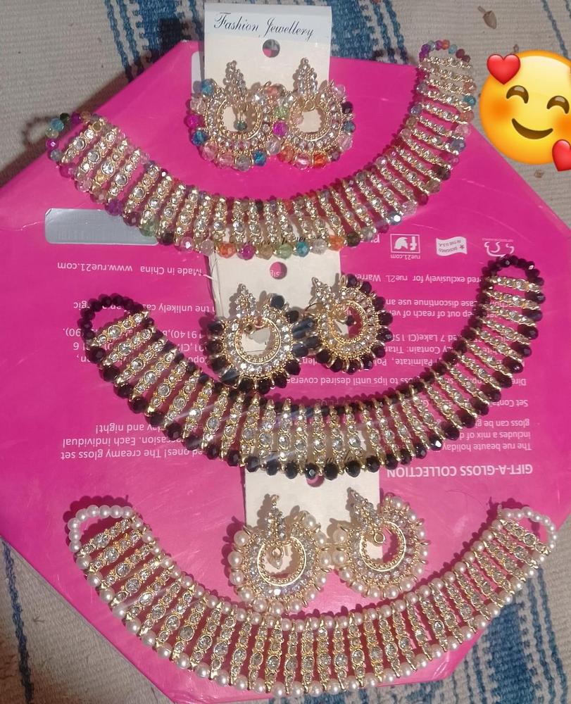 Colorful chowker neckless and crystal round earrings jewellery set for girls, womans