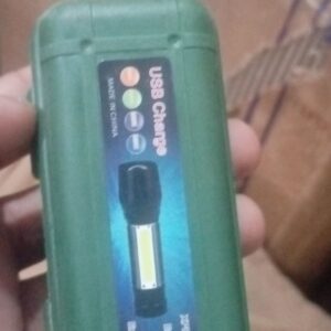 Portable XPE+COB LED Flashlight with Protective Case