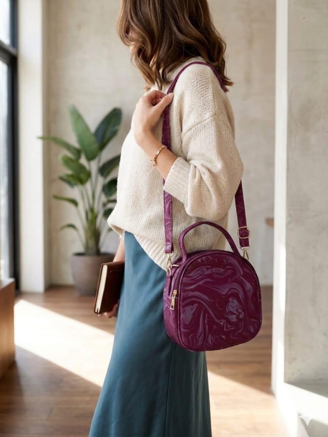 Marble Gloss Mini Crossbody Handbag - Image 4
