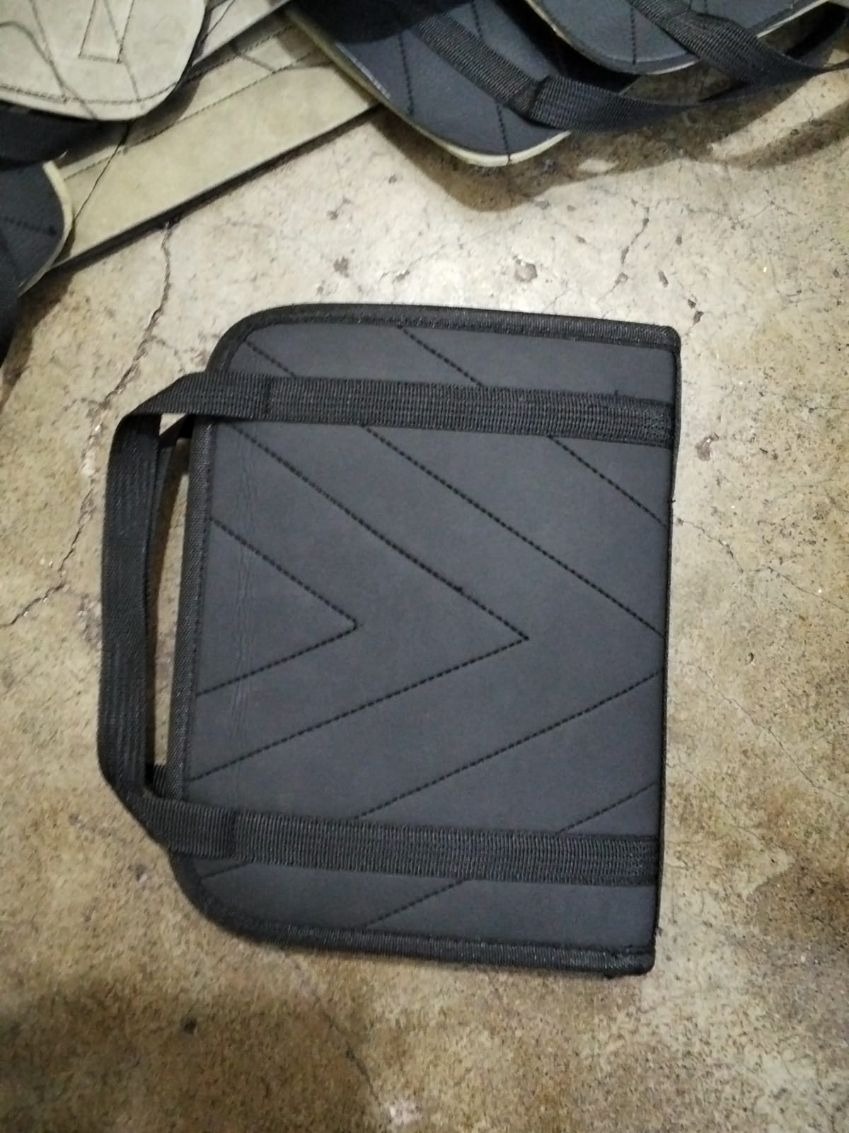 Tactical Hard Shell Pistol Carry Case with Multi Holders & Secure Zip Lock - Image 4