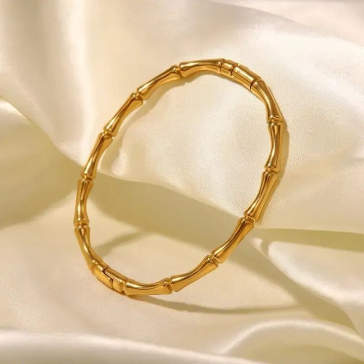 Bamboo Trending Korean Bangle - Jewelry Product Designed For Wrist Wear And Daily Ornament Routine (SKU: QRT-201) - Image 2